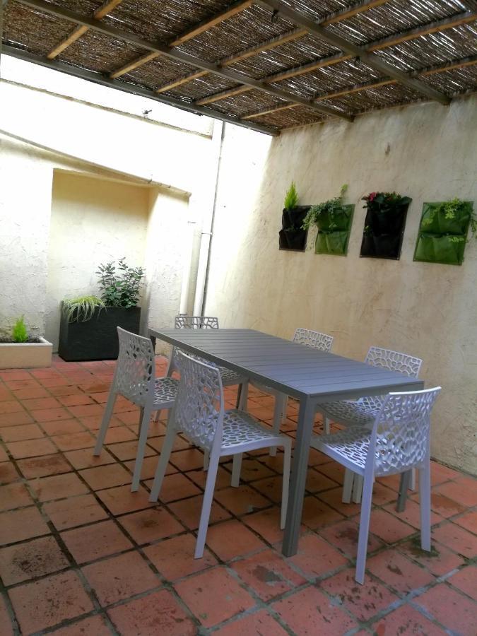 הוילה Casa Blanca A סיג'אן מראה חיצוני תמונה
