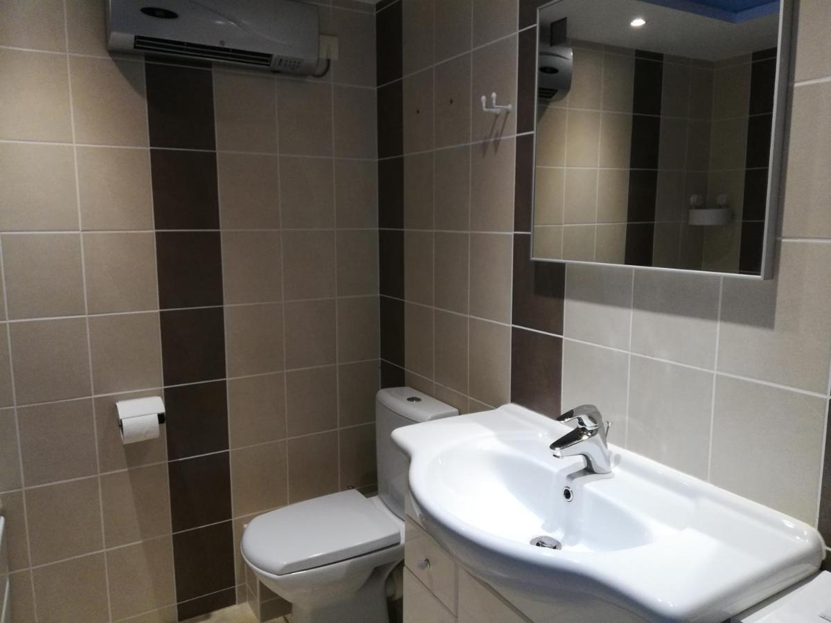 הוילה Casa Blanca A סיג'אן מראה חיצוני תמונה